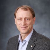 Photo for Warren Finlay