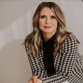 Photo for Gillian Lemermeyer