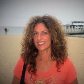 Photo for Jana Grekul