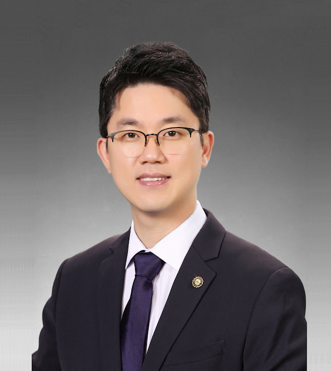 Photo for Tae J. Kwon